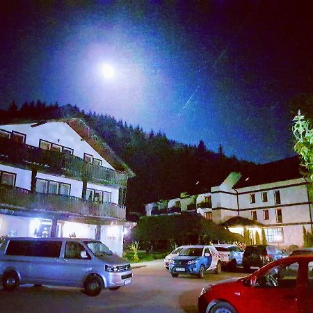 Casa Octavian Otel Sucevita Dış mekan fotoğraf